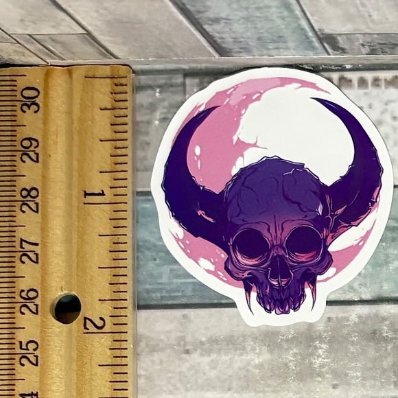 π10/$10π Purple Gothic Reusable Waterproof Vinyl Sticker Decal - Picture 1 of 1